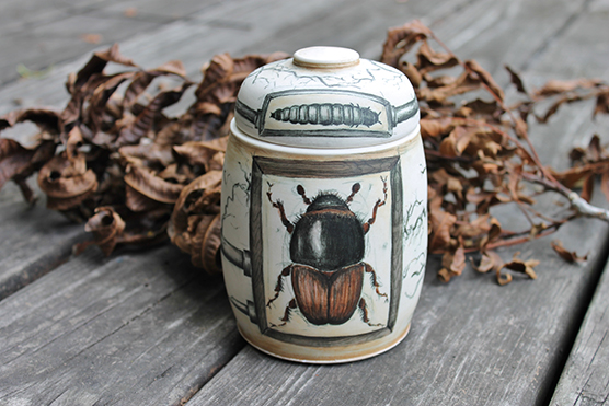Jason Kishell, "Scarab Jar." Ceramic. Photo by Amanda Shackleford.